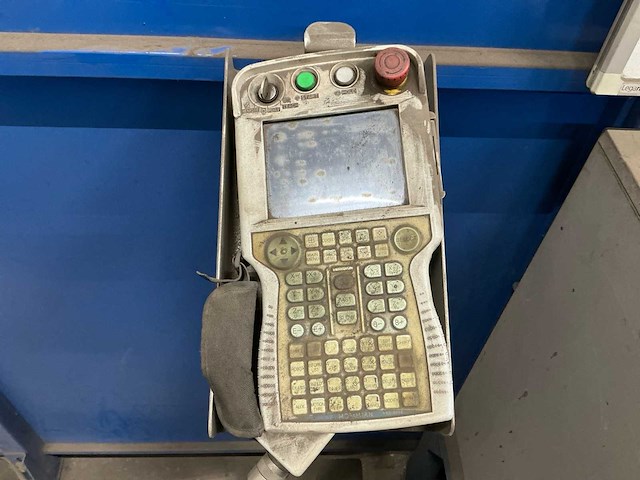 2012 yaskawa mt1-3000-s2d lasrobot complete opstelling - afbeelding 20 van  66