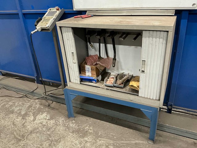 2012 yaskawa mt1-3000-s2d lasrobot complete opstelling - afbeelding 27 van  66