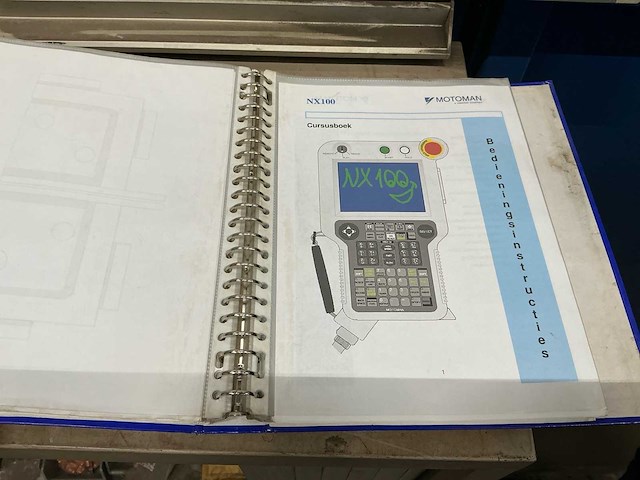 2012 yaskawa mt1-3000-s2d lasrobot complete opstelling - afbeelding 60 van  66