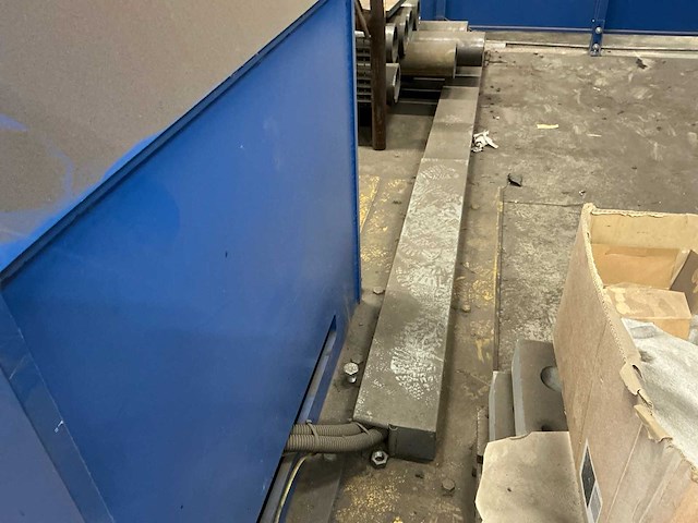 2012 yaskawa mt1-3000-s2d lasrobot complete opstelling - afbeelding 43 van  66