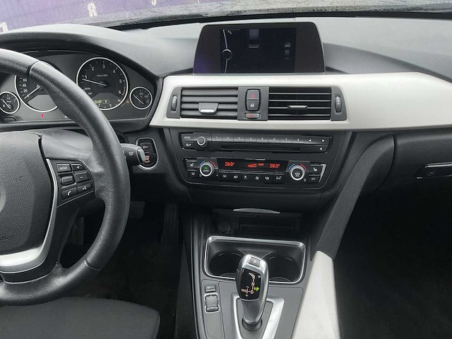 2013 - bmw - 3-serie - 316d executive - personenauto - afbeelding 8 van  14