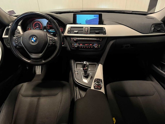 2013 - bmw - 3-serie - 320i ede high exec - 1-kjf-64 iaw - afbeelding 11 van  24