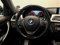 2013 - bmw - 3-serie - 320i ede high exec - 1-kjf-64 iaw - afbeelding 13 van  24