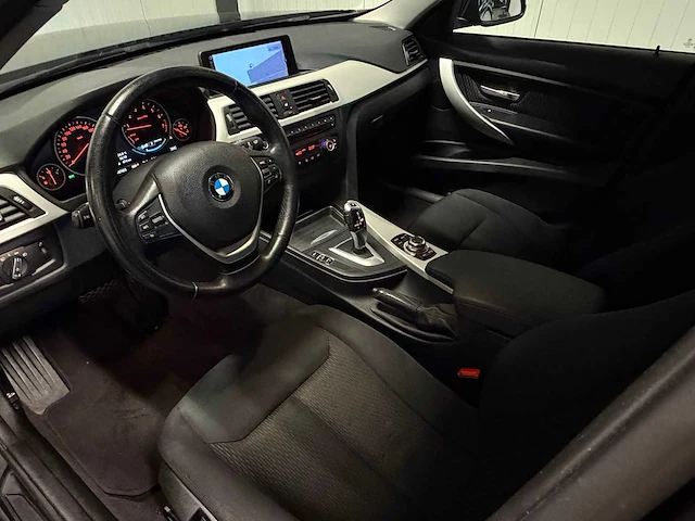 2013 - bmw - 3-serie - 320i ede high exec - 1-kjf-64 iaw - afbeelding 18 van  24