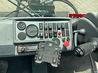 2013 - boschung pony - p4t rhd - werktuigdrager met sproeiarm - afbeelding 4 van  17