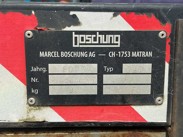 2013 - boschung pony - p4t rhd - werktuigdrager met sproeiarm - afbeelding 13 van  17