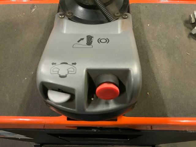 2013 - bt - ose250 - orderpicker - afbeelding 2 van  12