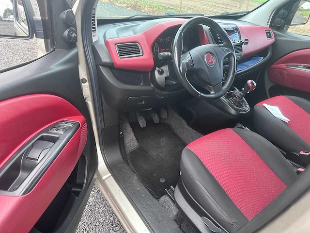 2013 - fiat - doblò - 1.4 t-jet cng dyn. - hn-628-r - afbeelding 14 van  17