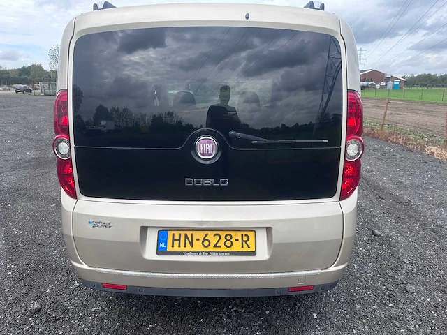 2013 - fiat - doblò - 1.4 t-jet cng dyn. - hn-628-r - afbeelding 11 van  17