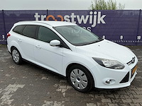 2013 - ford - focus wagon - 1.0 ecob. titanium - personenauto - afbeelding 5 van  12