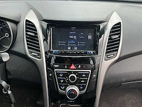 2013 - hyundai - i30 - 1.6 crdi i-dr. cool - personenauto - afbeelding 12 van  13