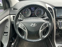 2013 - hyundai - i30 - 1.6 crdi i-dr. cool - personenauto - afbeelding 13 van  13