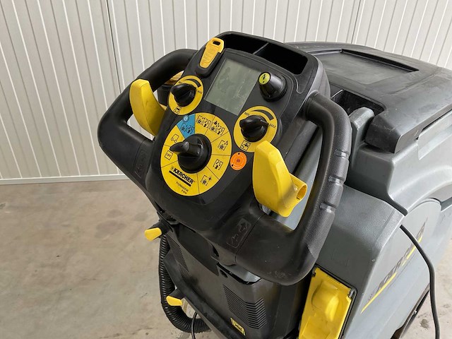 2013 - karcher - b80 w bp - schrob-/zuigmachine - afbeelding 6 van  9