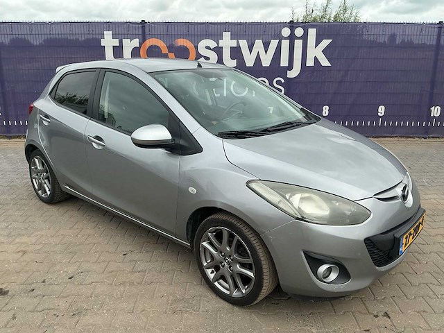 2013 - mazda - 2 - 1.3 hanabi - personenauto - afbeelding 3 van  8