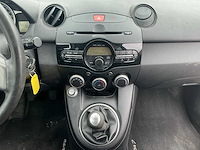 2013 - mazda - 2 - 1.3 hanabi - personenauto - afbeelding 11 van  11