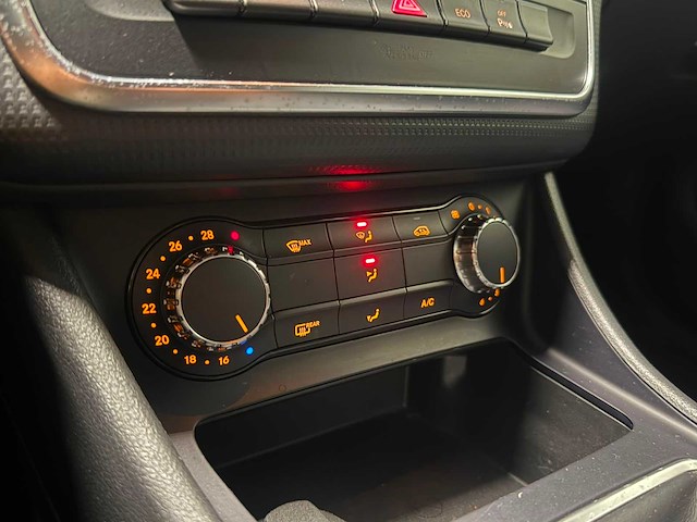 2013 - mercedes-benz - a-klasse - 180 cdi edit nav 4u3 1-khs-46 iaw - afbeelding 18 van  30