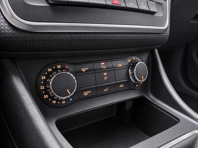 2013 - mercedes-benz - a-klasse - 180 cdi edit nav 4u3 1-khs-46 iaw - afbeelding 26 van  30