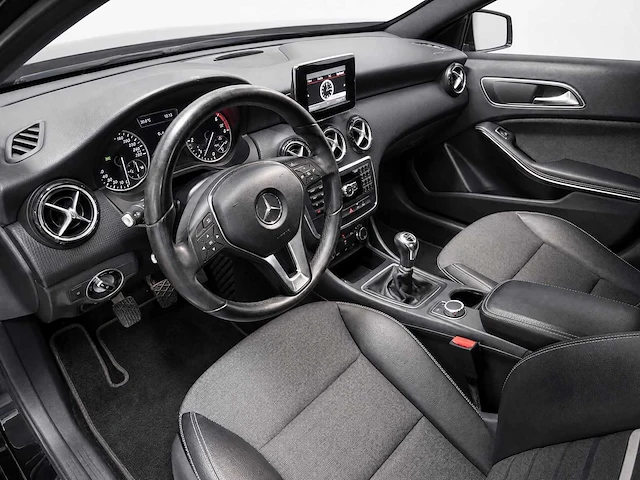2013 - mercedes-benz - a-klasse - 180 cdi edit nav 4u3 1-khs-46 iaw - afbeelding 23 van  30