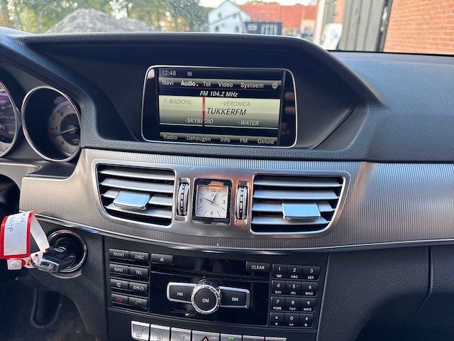2013 - mercedes-benz - e300 e-klasse estate - w212r - personenauto - afbeelding 11 van  43