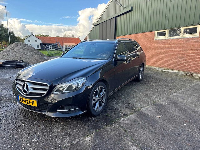 2013 - mercedes-benz - e300 e-klasse estate - w212r - personenauto - afbeelding 26 van  43
