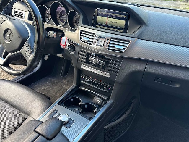 2013 - mercedes-benz - e300 e-klasse estate - w212r - personenauto - afbeelding 9 van  41