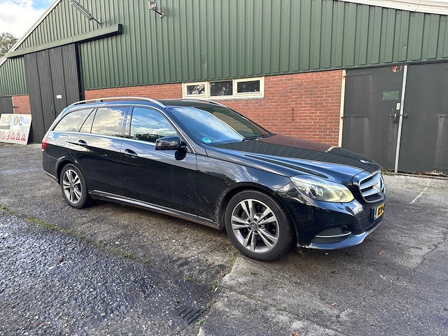 2013 - mercedes-benz - e300 e-klasse estate - w212r - personenauto - afbeelding 32 van  41