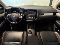2013 - mitsubishi - outlander - 2.0 phev instyle 6-snn-79 iaw - afbeelding 6 van  23