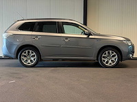 2013 - mitsubishi - outlander - 2.0 phev instyle 6-snn-79 iaw - afbeelding 14 van  23