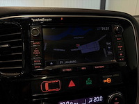 2013 - mitsubishi - outlander - 2.0 phev instyle 6-snn-79 iaw - afbeelding 23 van  23