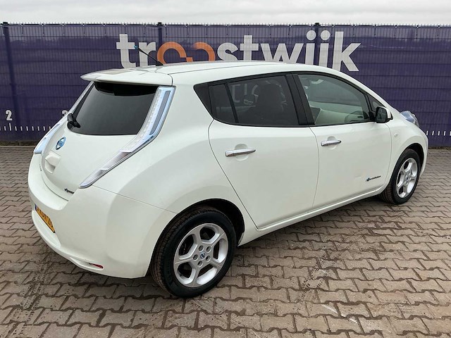 2013 - nissan - leaf - base 24 kwh - personenauto - afbeelding 8 van  13