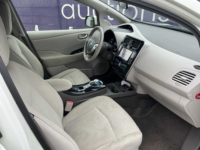 2013 - nissan - leaf - base 24 kwh - personenauto - afbeelding 9 van  13