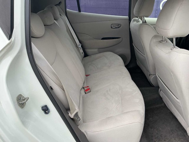 2013 - nissan - leaf - base 24 kwh - personenauto - afbeelding 10 van  13