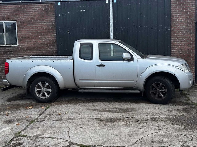 2013 - nissan - navara - 2.5 dci se king cab - bedrijfswagen - afbeelding 10 van  14