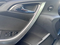 2013 - opel - astra sports tourer - 1.7 cdti s/s des. ed - 3-zkr-45 - afbeelding 9 van  18