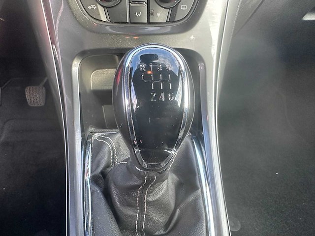 2013 - opel - astra sports tourer - 1.7 cdti s/s des. ed - 3-zkr-45 - afbeelding 12 van  18