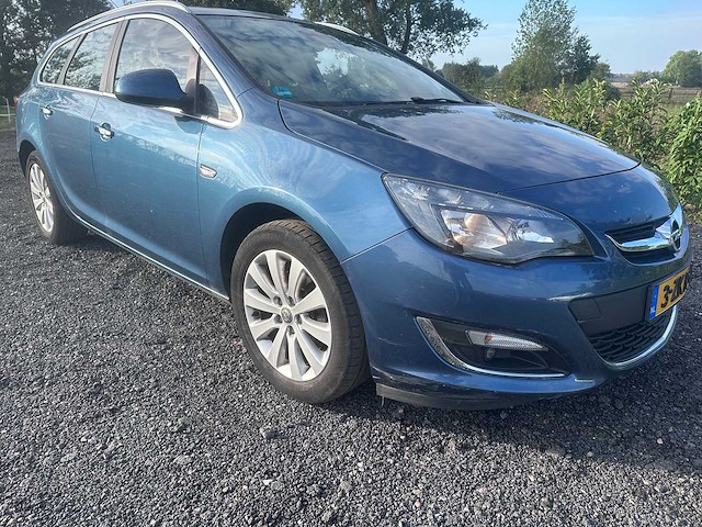 2013 - opel - astra sports tourer - 1.7 cdti s/s des. ed - 3-zkr-45 - afbeelding 4 van  18