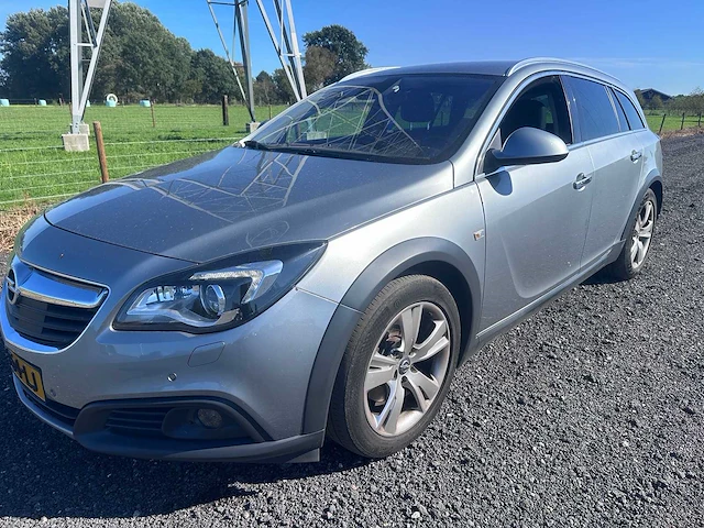 2013 - opel - insignia sports tourer - 2.0 cdti cosmo 4x4 automaat- l-554-lj - afbeelding 1 van  17