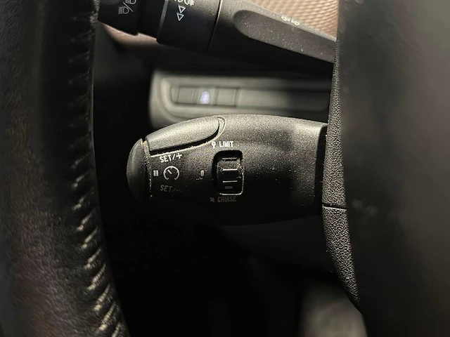 2013 - peugeot - 2008 - 1.2 vti active 6-sks-66 iaw - afbeelding 18 van  22