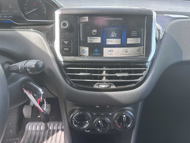 2013 - peugeot - 208 - 1.0 vti active - 61-zvd-9 - afbeelding 3 van  15