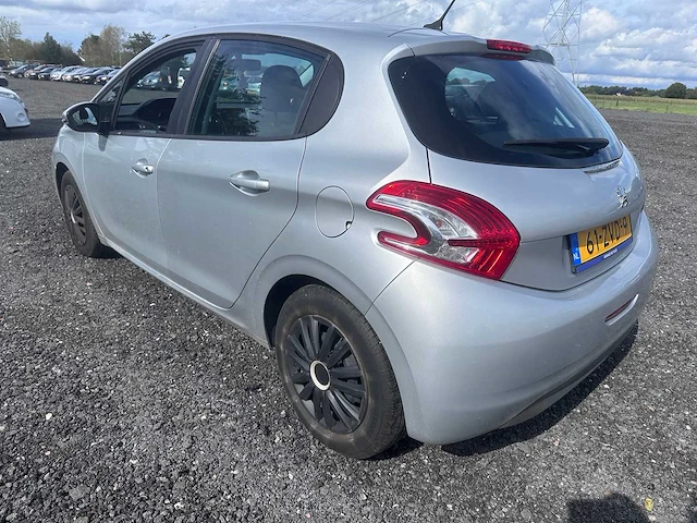 2013 - peugeot - 208 - 1.0 vti active - 61-zvd-9 - afbeelding 11 van  18