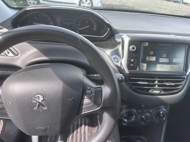 2013 - peugeot - 208 - 1.0 vti active - 61-zvd-9 - afbeelding 17 van  18