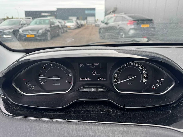 2013 - peugeot - 208 - 1.2 vti access 43-zpf-1 iaw - afbeelding 10 van  16