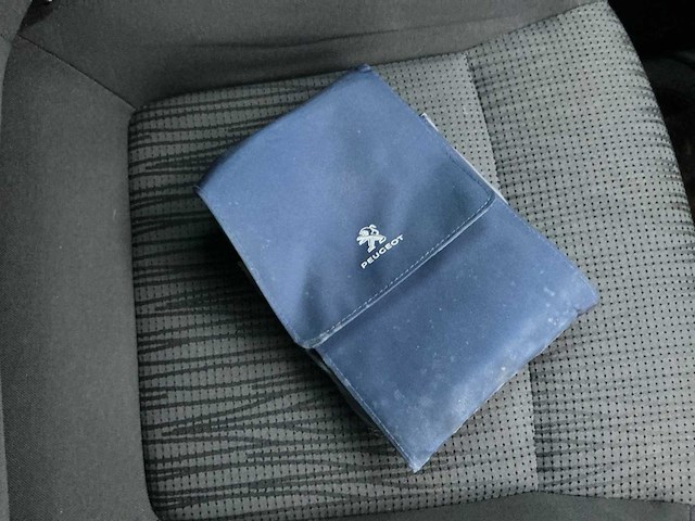 2013 - peugeot - 5008 - 1.6 e-hdi style 5p. - personenauto - afbeelding 14 van  14