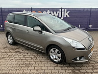 2013 - peugeot - 5008 - 1.6 e-hdi style 5p. - personenauto - afbeelding 2 van  14