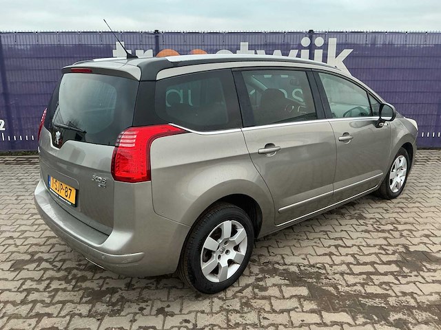 2013 - peugeot - 5008 - 1.6 e-hdi style 5p. - personenauto - afbeelding 4 van  14