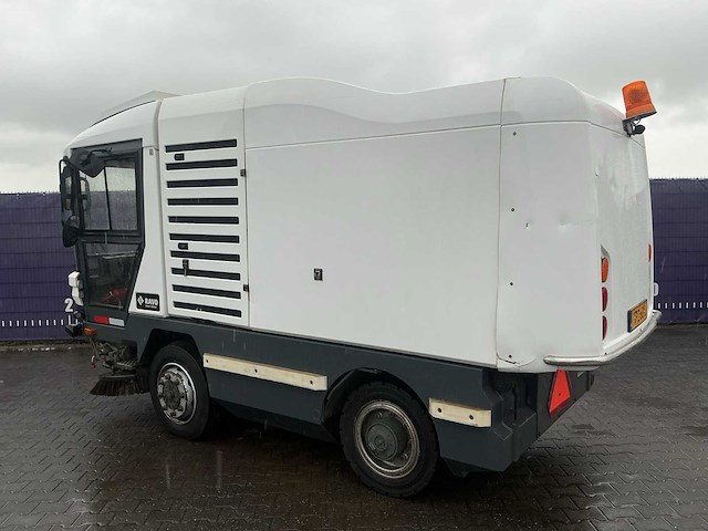 2013 - ravo - 540 rhd - veegmachine/stratenreinigingmachine - afbeelding 11 van  17
