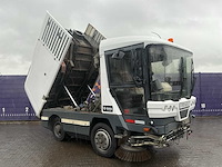 2013 - ravo - 540 rhd - veegmachine/stratenreinigingmachine - afbeelding 13 van  17