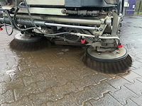 2013 - ravo - 540 rhd - veegmachine/stratenreinigingmachine - afbeelding 14 van  17