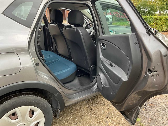2013 - renault - captur - 0.9 tce authentique - personenauto - afbeelding 27 van  45