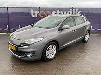 2013 - renault - mégane estate - 1.5 dci collection - personenauto - afbeelding 1 van  17